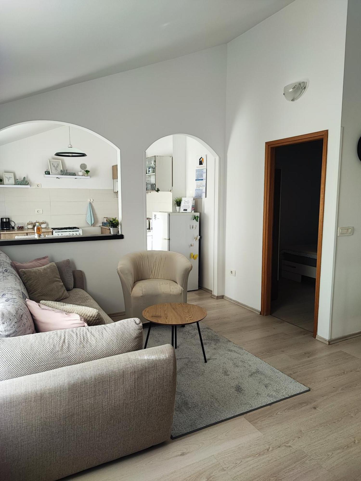 Apartment Nika Umag Luaran gambar