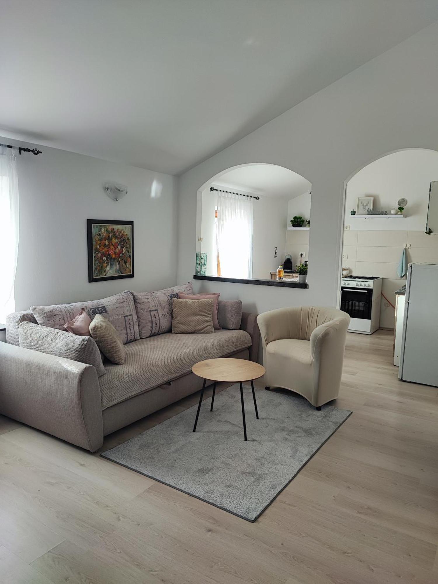 Apartment Nika Umag Luaran gambar